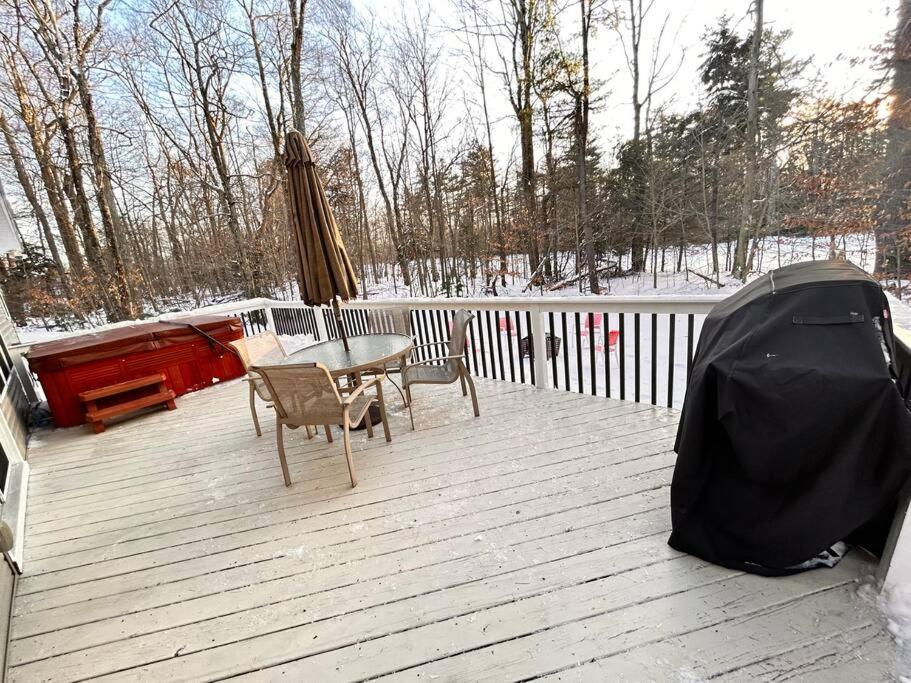 Luxury 4 Bedroom House In Pocono Mountains In Golf Course Near Lake Tobyhanna Luaran gambar