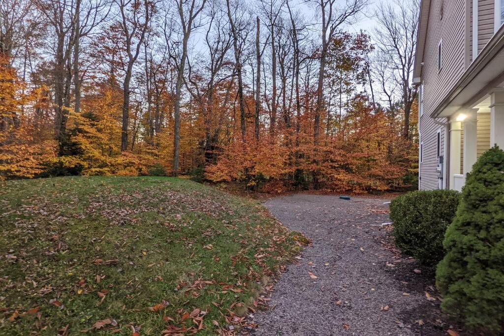 Luxury 4 Bedroom House In Pocono Mountains In Golf Course Near Lake Tobyhanna Luaran gambar